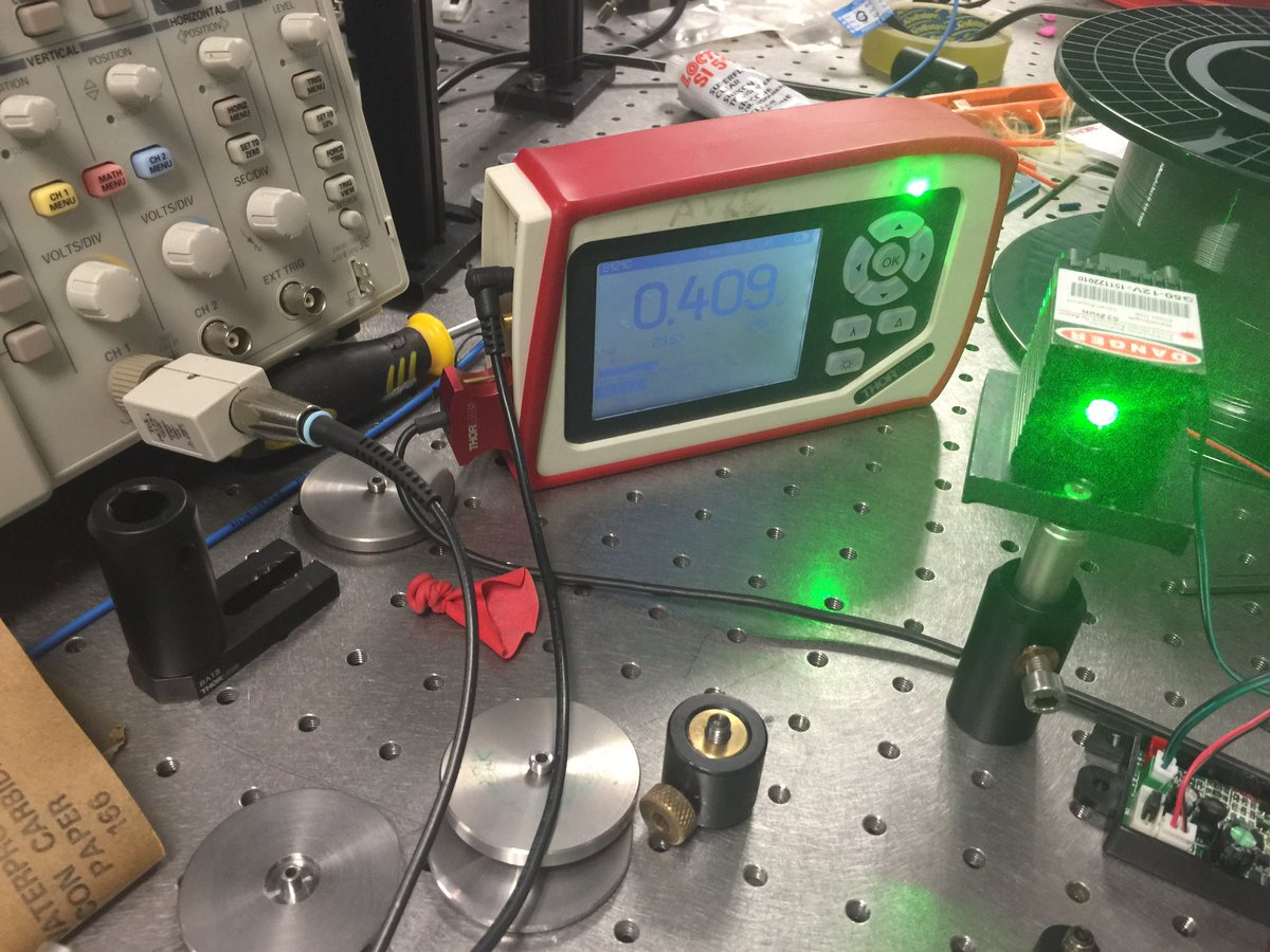 girl_in_physics's tweet photo. #Class3B #Laser for the #PopOMatic - so excited to build the next two Pop-O-Matics!๐๐ #BalloonPoppingLaser #Outreach https://t.co/pEt4PvCwoa