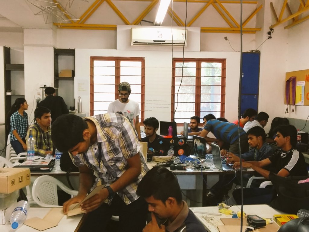 deephpatel's tweet photo. Day 2 IOT fabathon organised by @MakerFestMJFF and @FabLabCEPT.
#GenuinoDay #FablabCEPT #AEFest #Fabathon https://t.co/ZDDifLRoP7