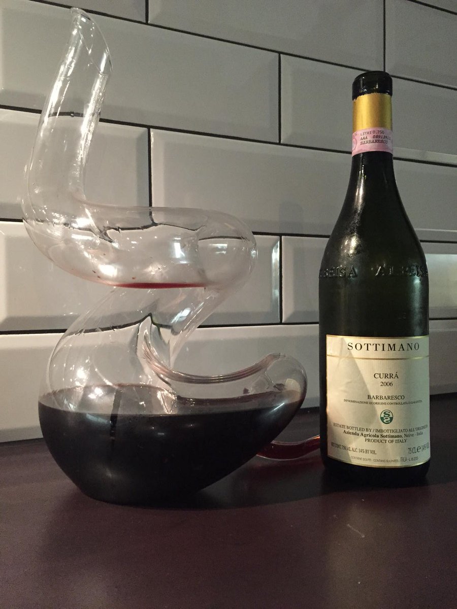LubricationWine's tweet photo. First wine from the 'snake' from @AzAgrSottimano @Andreasottimano #curra #piemonte https://t.co/DRNW02Kaps