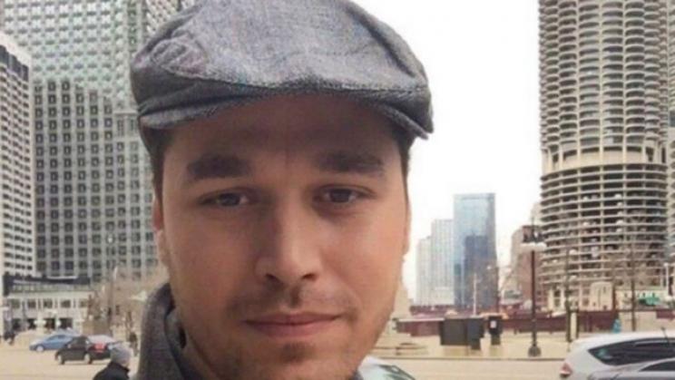 satedua1's tweet image. #Alban #Skenderaj na përshëndet nga #Chikago 10minuta.com/magazina/33859… #shqip
