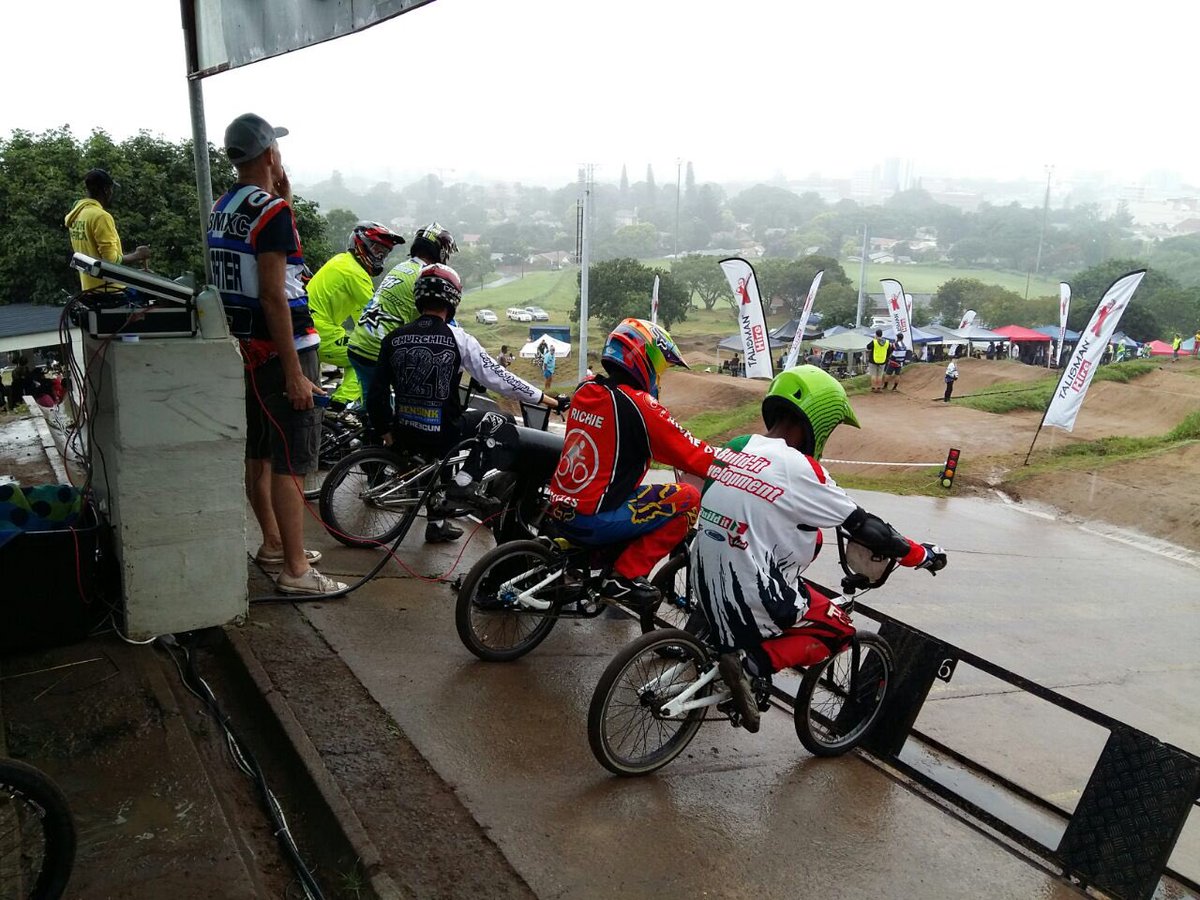 Cycling_SA's tweet photo. BMX: Riders on the gate at Leg1 of our NAG series at Lahee Park BMX track today https://t.co/Fsvtyutp2l