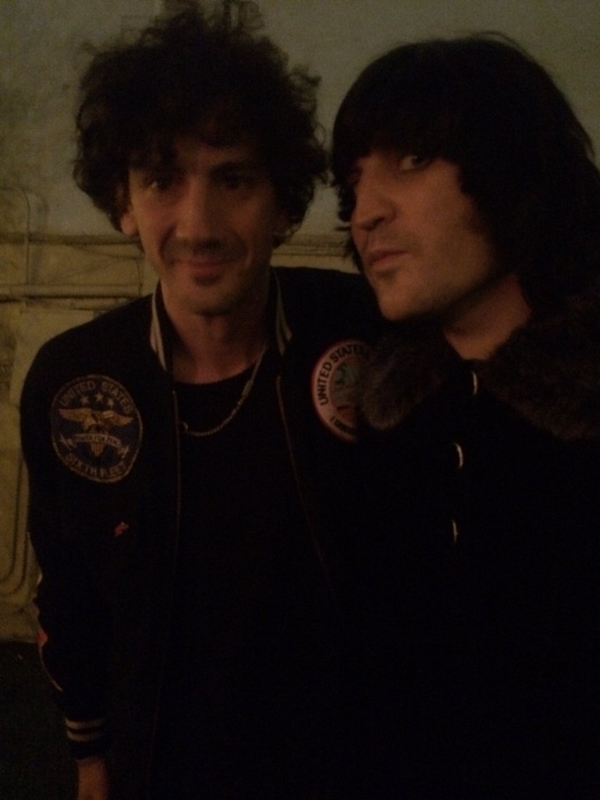 Noel Fielding On Twitter Reunited With Pete Neon Tonight X X