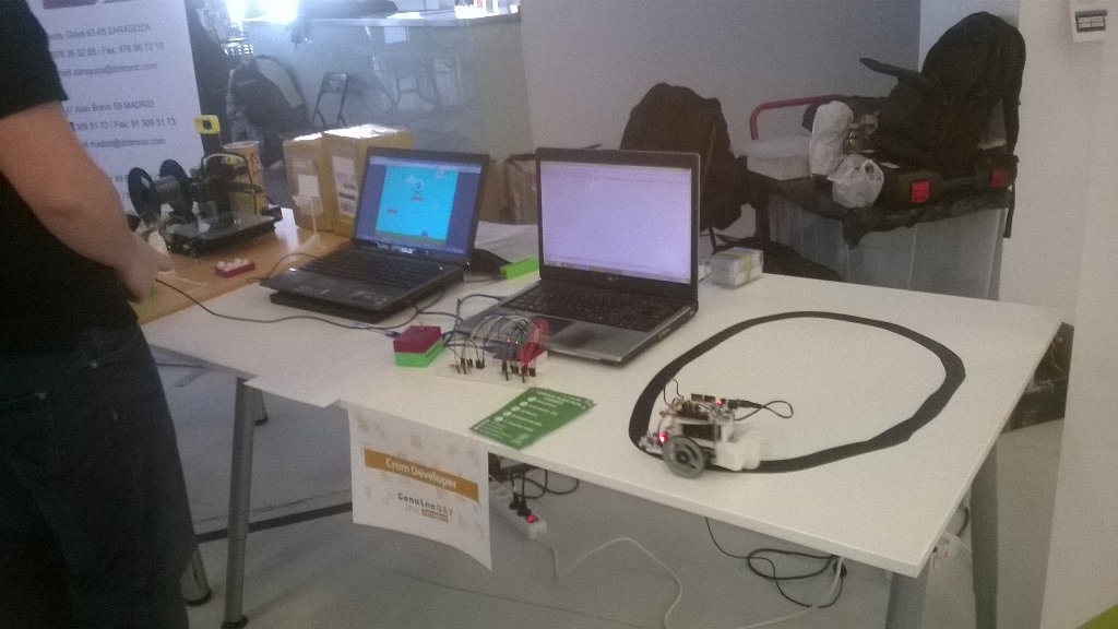 CromDeveloper's tweet image. Todo preparado, listo... YA! #ArduinoDayZaragoza #ArduinoD16