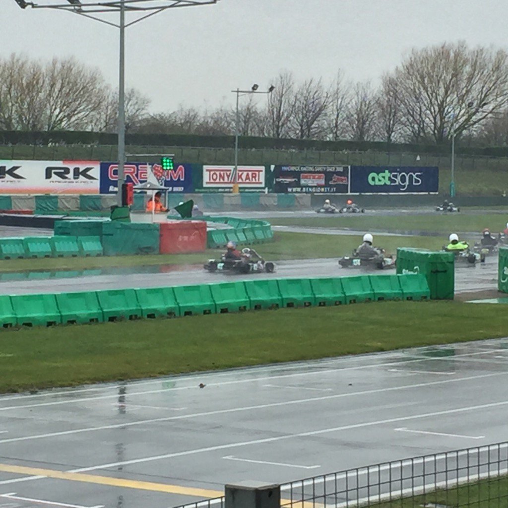 JW_Racing's tweet image. Wet 😖thought it was going to be sunny and warm !