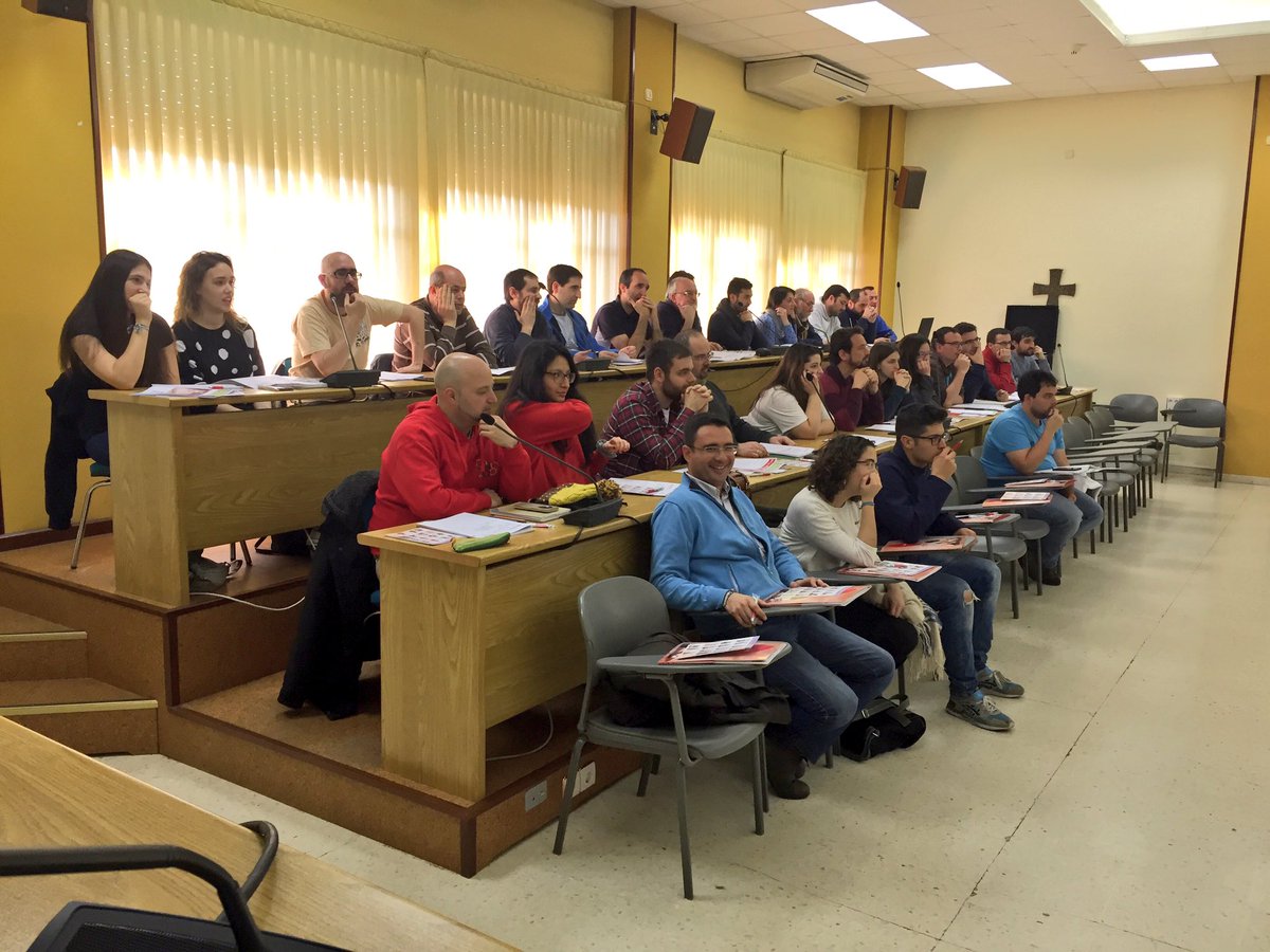 SalesianosSSM's tweet photo. En León: Asamblea inspectorial de CC.JJ. y del IEF, dinamizada por @JosLuisVillota @SantiDominguezf y @XabiCamino https://t.co/FdaSQAc9bb