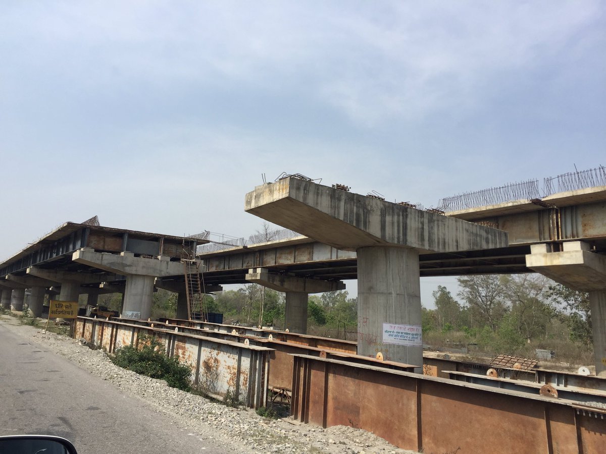 MPNaveenJindal's tweet image. Stopped work on elevated highway between Haridwar and Dehradun , so unfortunate, #delayedProjects