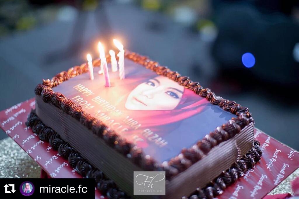 fc_janna's tweet photo. Happy BirthDay @MFMiraFilzah  Semoga Berjaya dlm Bidang lakonan dan Sihat selalu... #JannanickFans3 https://t.co/W26U6j3WG3