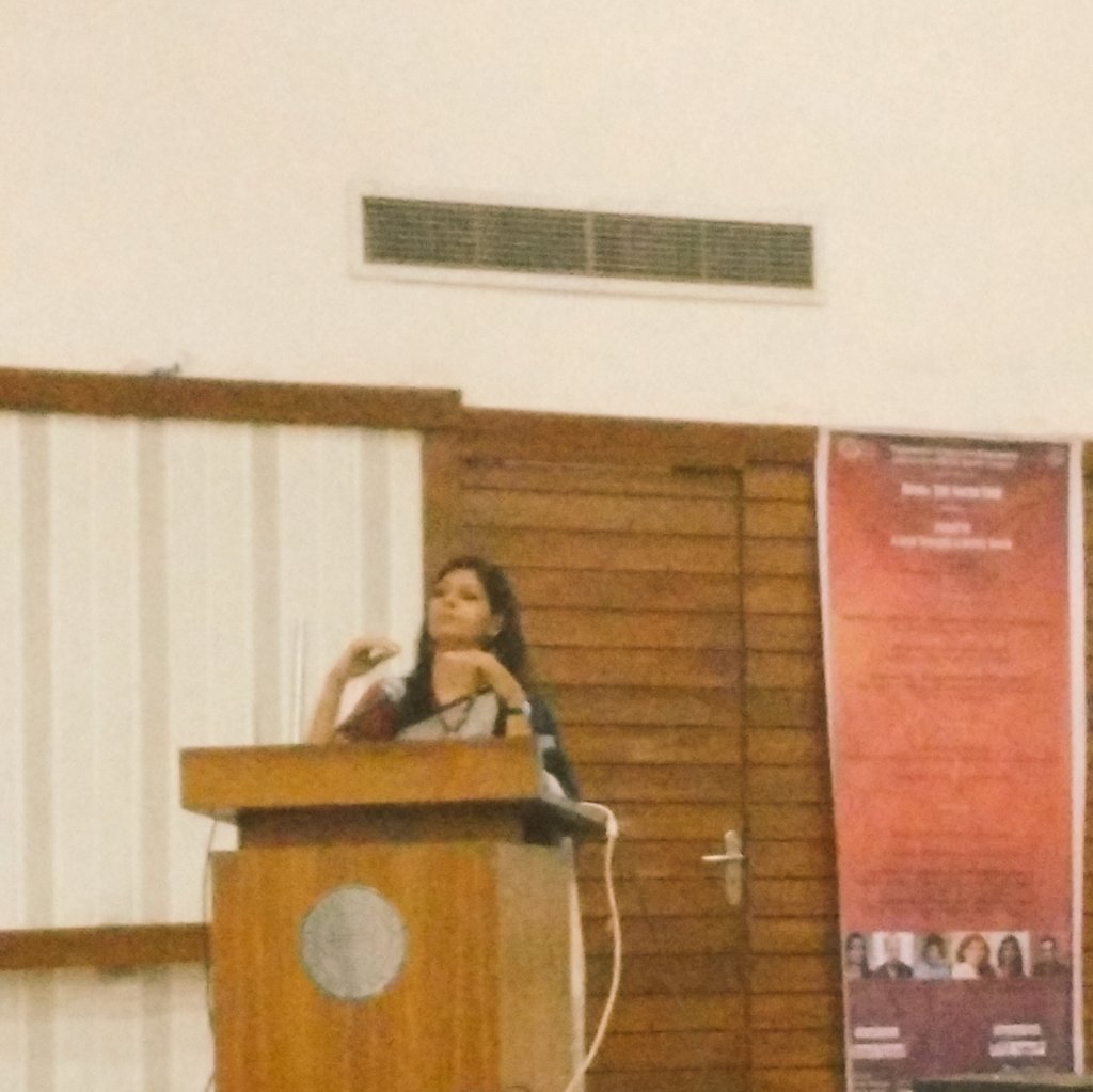 DBE Delhi University tweet media