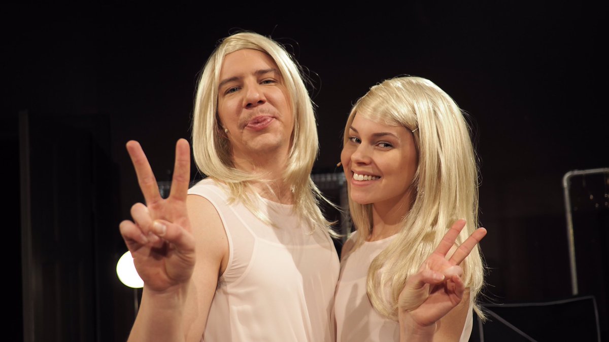 Best friends forever ❤️ 

<a href="/hirviniemi/">Hirvi</a> <a href="/ViiviPumpanen/">Viivi Punpanen</a> #SNLSuomi