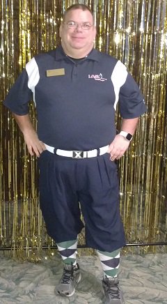 BiGGsGOLFTALK's tweet photo. BJV Emceeing and wearing @GolfKnickers, @loftgolf and @Nexbelt at the @BBBSOZ event #BowlForKidsSake https://t.co/TcOvG2m3Eq