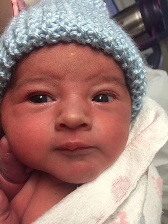 hazelbutton2002's tweet image. I'm officially an aunt! Welcome to the world Zachary Donovan Lowder! #family #1stTimeAunt