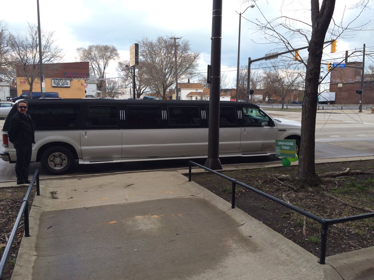 2320Lofts's tweet photo. But you need a ride? We got you covered! Departs from @engagecsu and takes you right to the lofts! https://t.co/7mvvh2XHyx