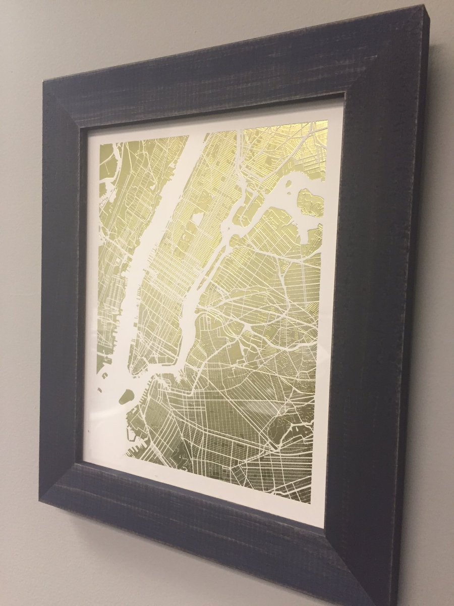 MJPucci's tweet photo. Loving my gold foil map of #NYC https://t.co/PHI9ISAOjF