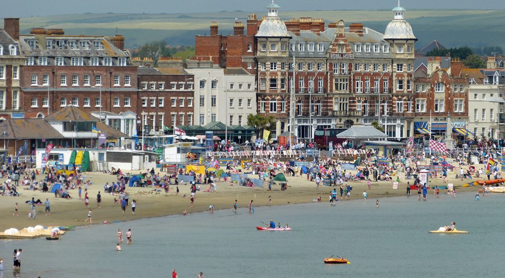 weymouth_dorset's tweet photo. Weymouth is consistently one of the UK's top seaside destinations https://t.co/WH25kAJa9h
