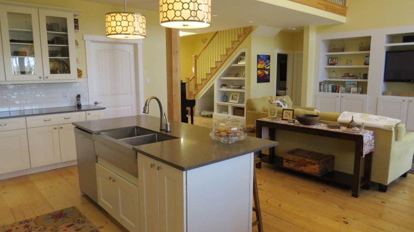 HomeKeyRentals's tweet image. #ForRent: Lakefront Mount Uniacke 3Br 2.5 Bath Avail Aug 1 Pets Ok #boating #swimming homekeyrentals.com