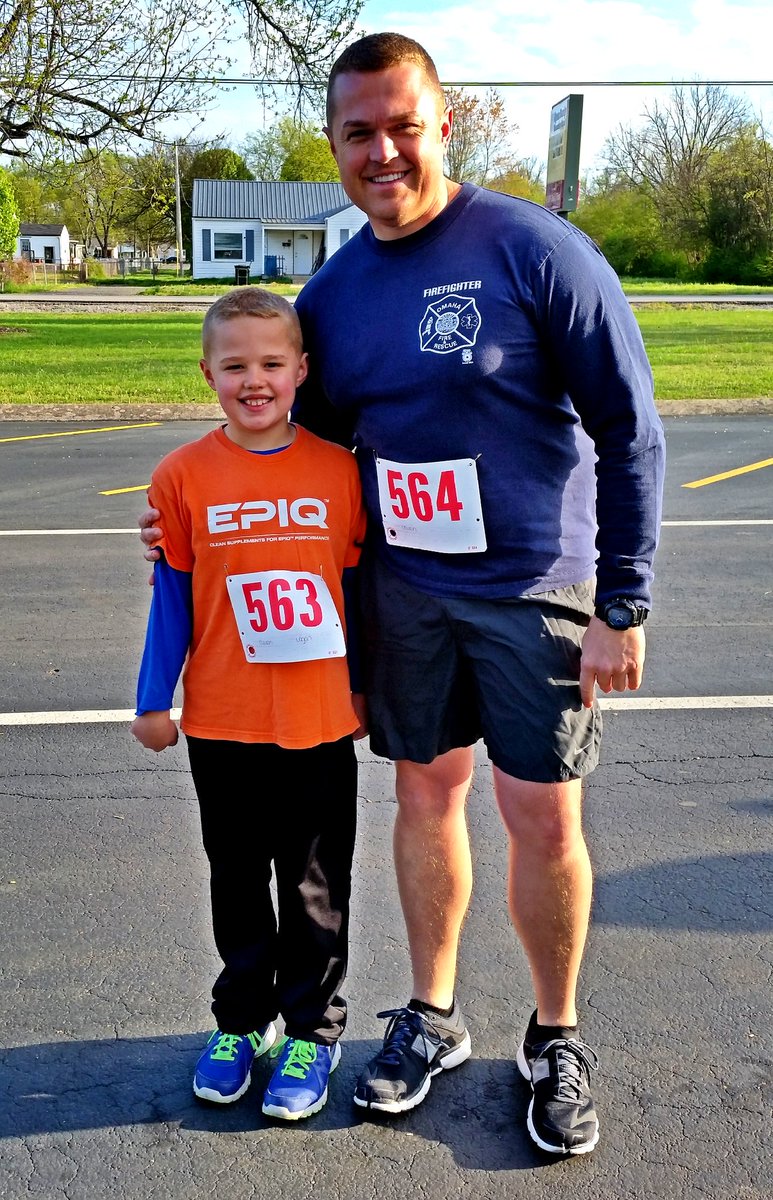 DanielLCowan's tweet photo. Fun times at @ByarsDowdy #RoarRun 5K! https://t.co/4LzLKLcKO6