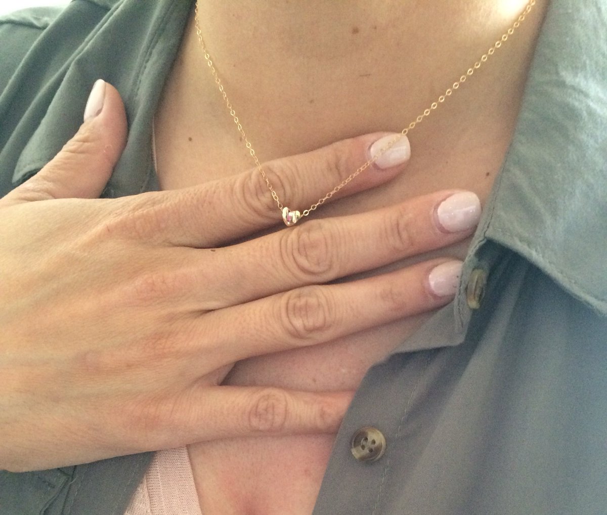 MariaLeal322's tweet photo. 💕✨😍soooo pretty heart necklace! 😍💕✨ got mine at https://t.co/0JzVif9utw https://t.co/9NI02q5TOS