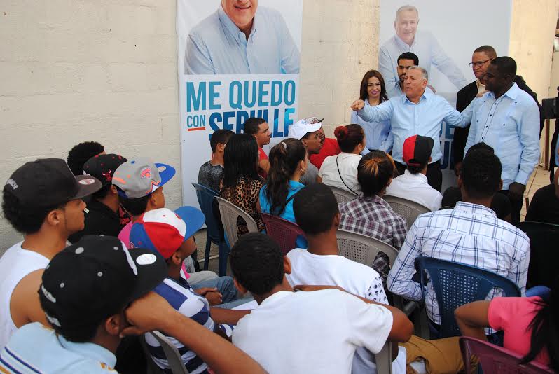 Stgoesmiprd (@stgoesmiprd) on Twitter photo Gilberto Serulle apoyará con obras recreativas a la niñez de Cienfuegos
<a href="/G42016/">Gilberto Gana</a> <a href="/AlcaldiaStgo/">Alcalde de Santiago</a> @papyperez1 Gilberto Serulle apoyará con obras recreativas a la niñez de Cienfuegos
<a href="/G42016/">Gilberto Gana</a> <a href="/AlcaldiaStgo/">Alcalde de Santiago</a> @papyperez1