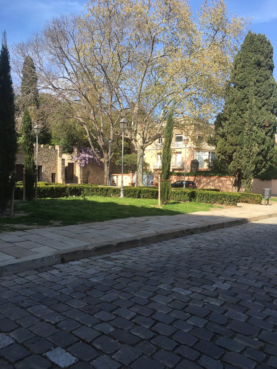 Finally the sun is shinning in #Barcelona. Have a nice saturday!