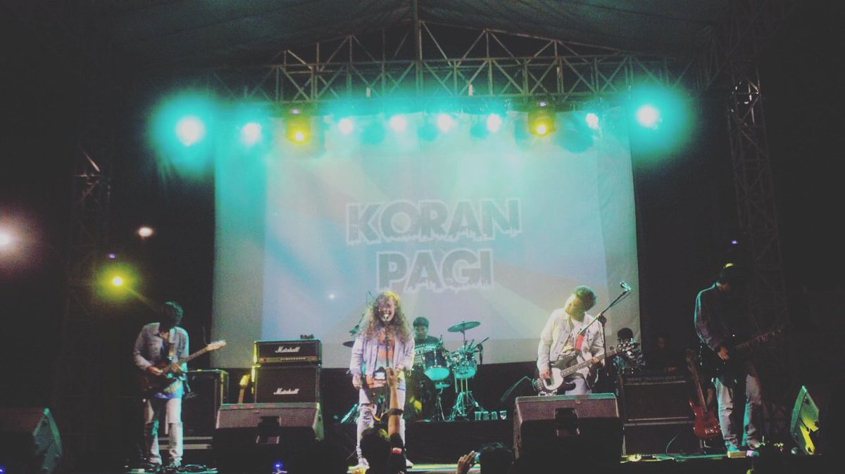 <a href="/KORANxPAGI_MLG/">Ig: koran_pagi</a> dengan penampilan yang luarbiasa