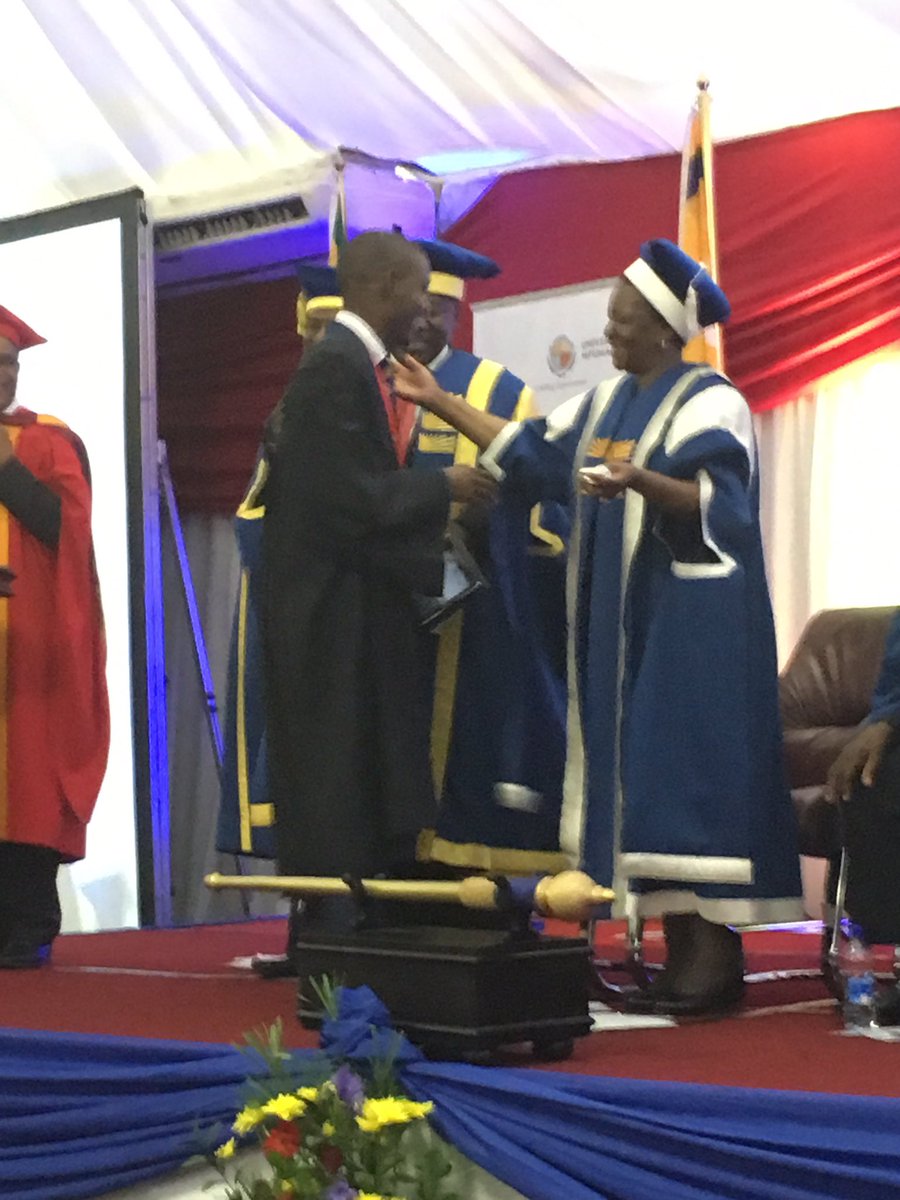 Tzoro1's tweet image. #SRCPresident #ThabisoShongwe after his congratulatory message with the  Chair,Chancellor &amp;amp; Vice Chancellor @uwc_src