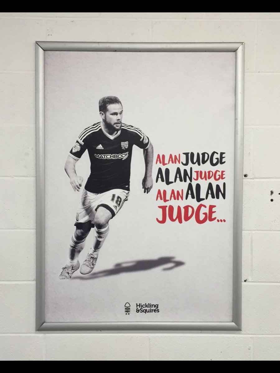 fonforest's tweet photo. @FAIreland nice touch from #nffc to visiting Brentford players including a man who played well last week #alanjudge https://t.co/1WMnsOdQX1