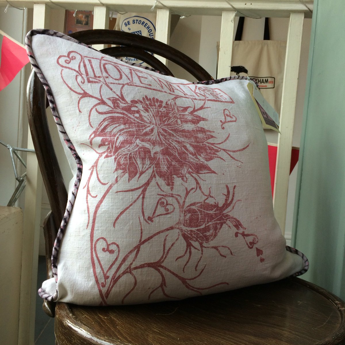 PecanPiStore's tweet image. Open today 11-5. Come say hi! #springedit #shoplocal #peckham #love #Camberwell #gifts #charity #spring