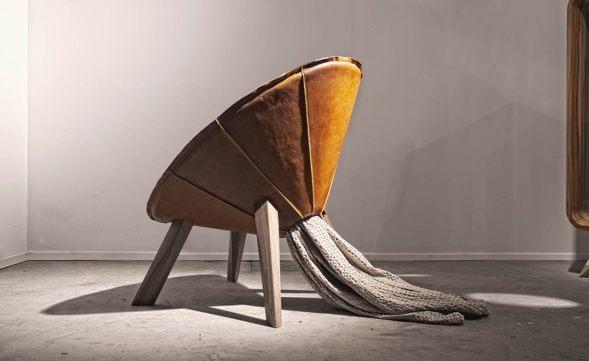 wallpapermag's tweet image. Fadi Sarieddine's 'Swaddle' chair was a true star of Design Days Dubai wlpr.co/9Jq5SP