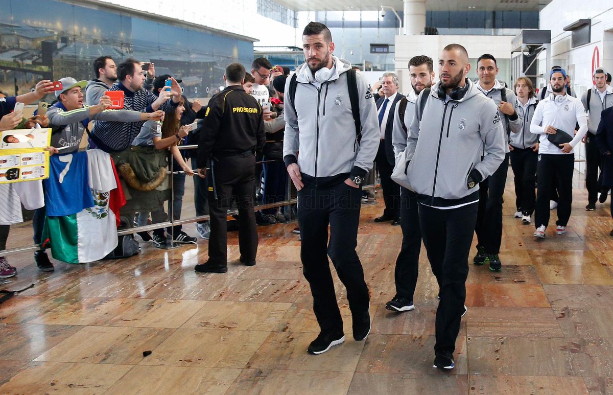 realmadriden's tweet photo. ✈🙌
We've arrived in Barcelona!

#RMClasico #RMLiga #HalaMadrid https://t.co/On05IOqpY1