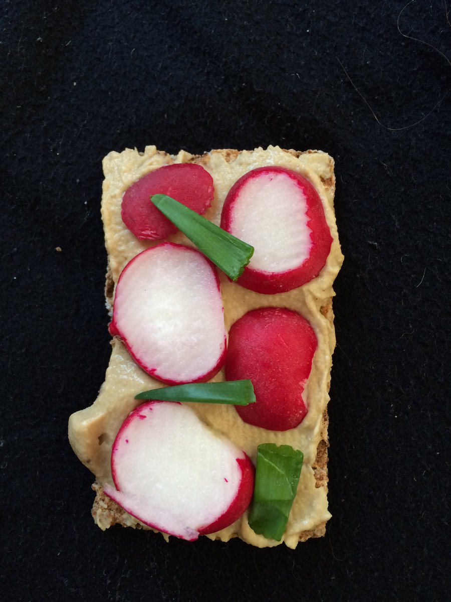 MuddyFit's tweet image. #Bootcamp session done,
Healthy snack done,
Going for a walk in process.