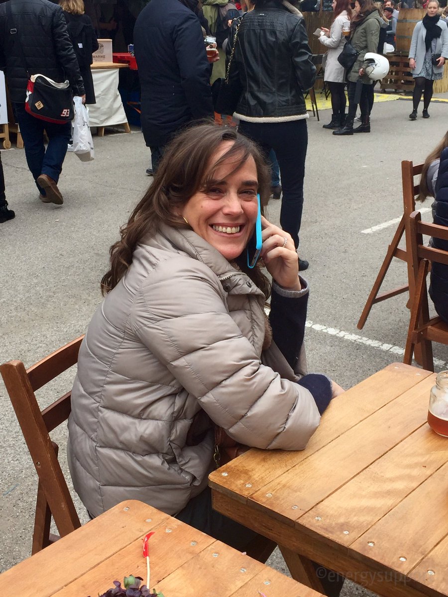 EnergySupport's tweet photo. Los de mi sector también disfrutamos😜 #allthose  #farmersmarket #TasteAllThose #foodmarket #events #fashion #niceday https://t.co/l95kTU578u