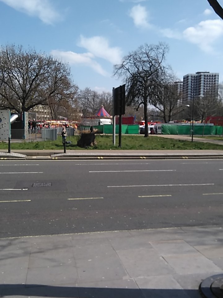 DonsWalk's tweet photo. 52/54: Shepherd's Bush Green. Just over two miles to go! #mkdons https://t.co/w0zLpEHO1v
