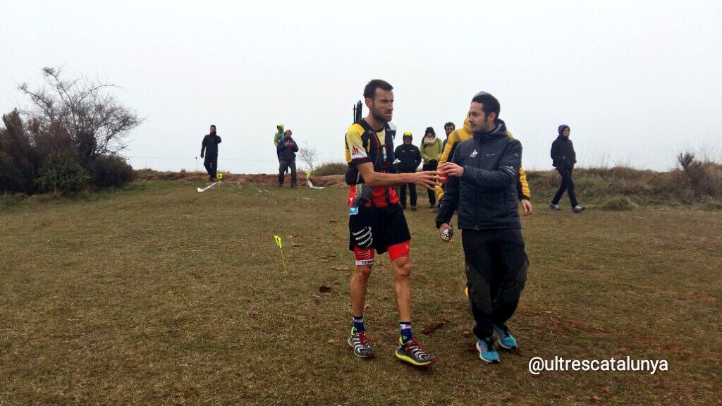 #ultramontseny C.España @fedme_es @compressport_es  CARRERA @DavidComa18 5 posición , @FEEC_cat  entero el catalán