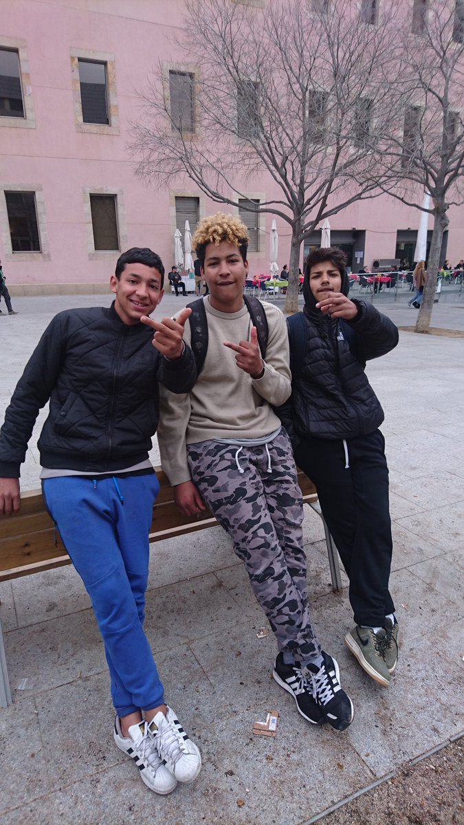 secoweedcodein's tweet photo. @pimpflaco conociste a mis sugus ayer no t mandan un saludo perra https://t.co/nPK2PVDZnL