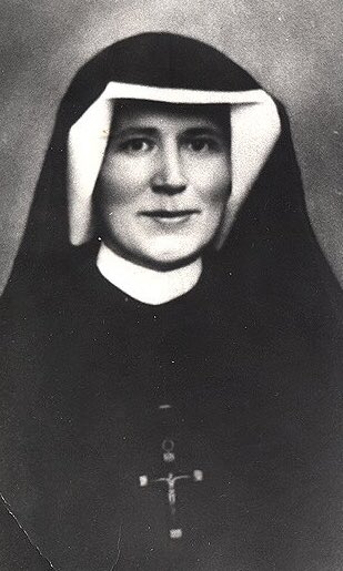 Santa Faustina Kowalska,
segretaria fedele di Gesù Misericordioso,

prega per noi e per il mondo intero.