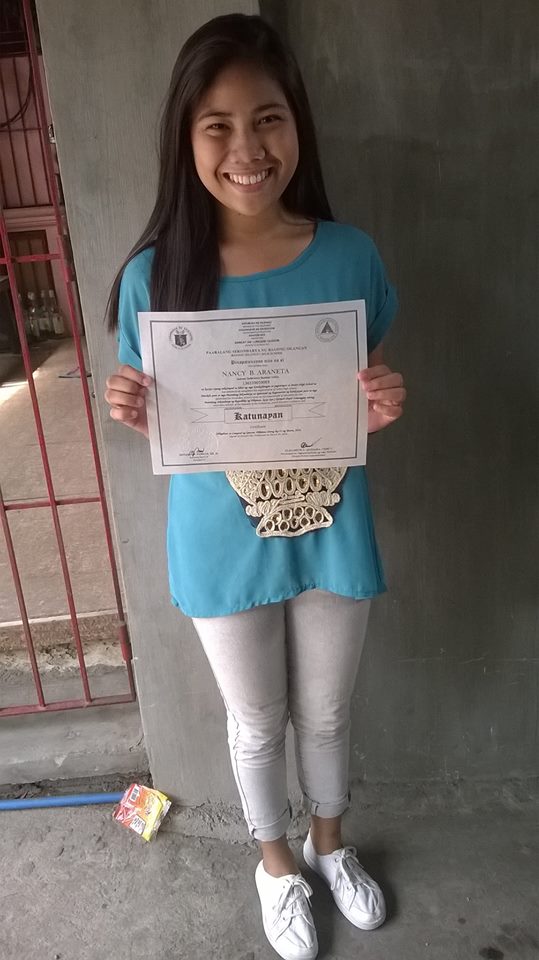 NathyAraneta's tweet photo. Finally I`m grade 10 completer :) <3 https://t.co/0BWnVSsNFt
