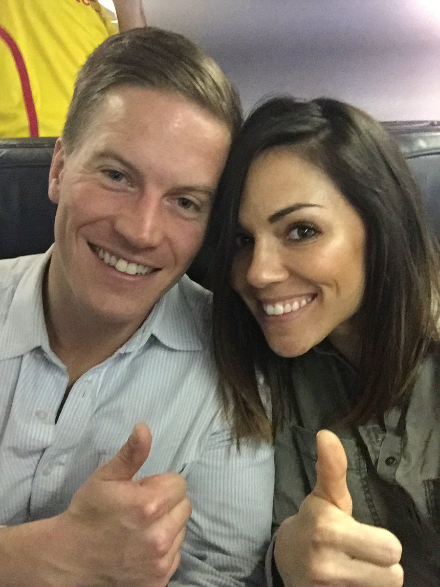 schroeder_DQ's tweet photo. @united https://t.co/MfdzzGXnqd