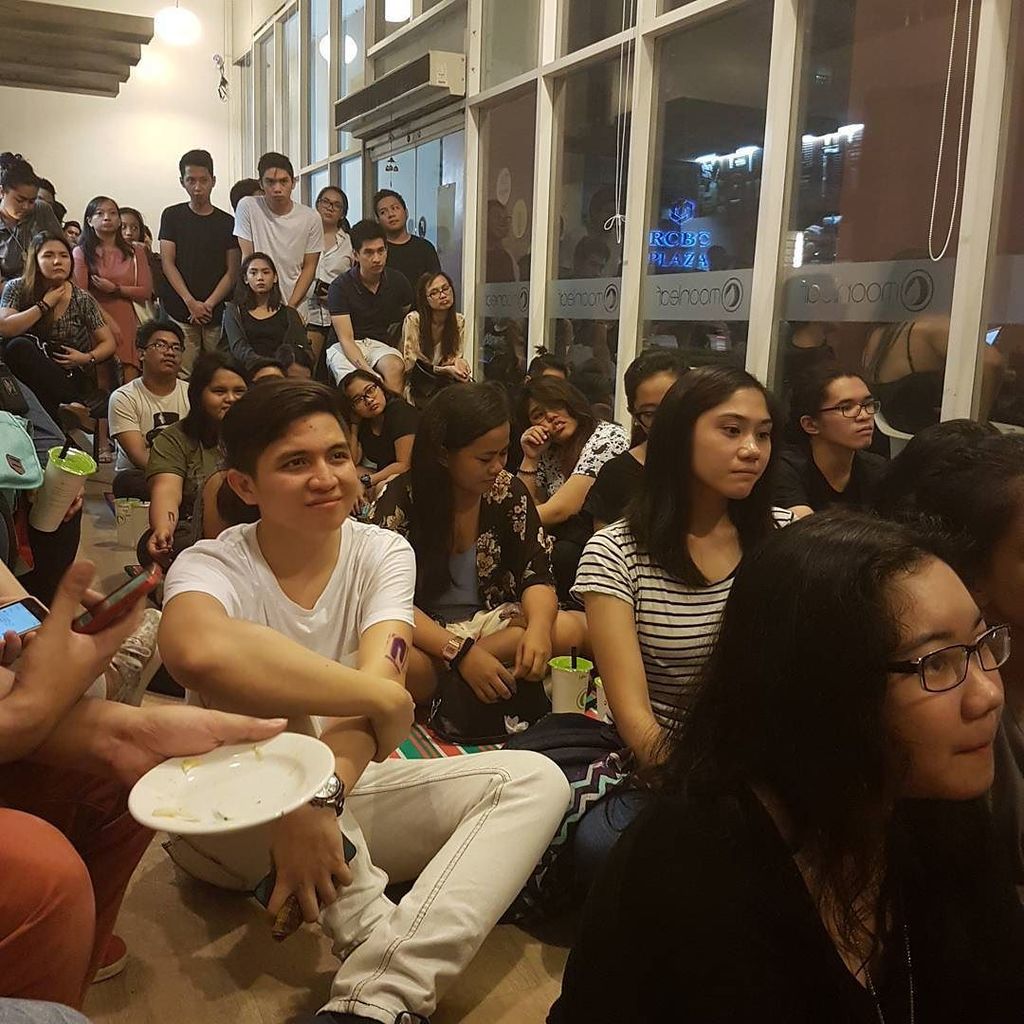 page4ph's tweet image. IG: #FocusOpenMic Come on over! We still have space here! ift.tt/1UzppPd