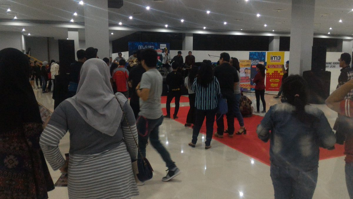 88.4 Global Radio Jakarta tweet media