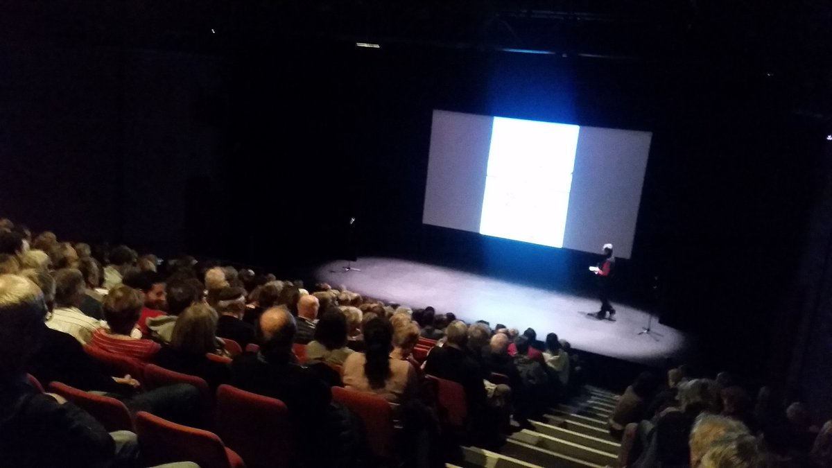 flomotionprod's tweet photo. Mic check One Two. #GenerationWHV #Avignon #300places https://t.co/42iBDHiobI
