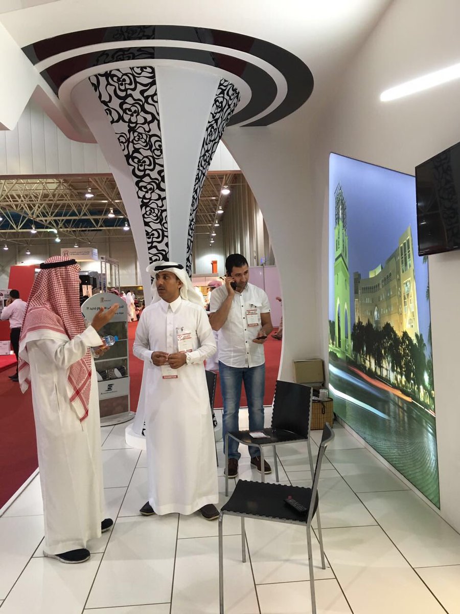 EASTERNCEILINGS's tweet photo. يسرّنا أن نتقدم بالشكر الجزيل لكل الذين شرفونا في معرض بيلديكس أو حرصوا على الزيارة و لم يتمكنوا من ذلك https://t.co/1w3PdedTBA