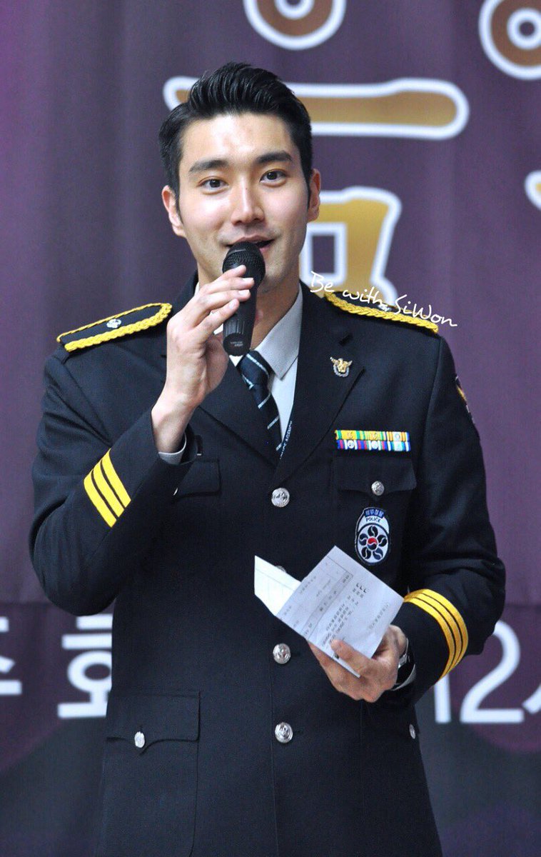 Be_with_Siwon's tweet photo. 160329 SeoulPolice Hospital #siwon #superjunior #waitingforsiwon #HappySiwonDay https://t.co/Ys8RQisdFC