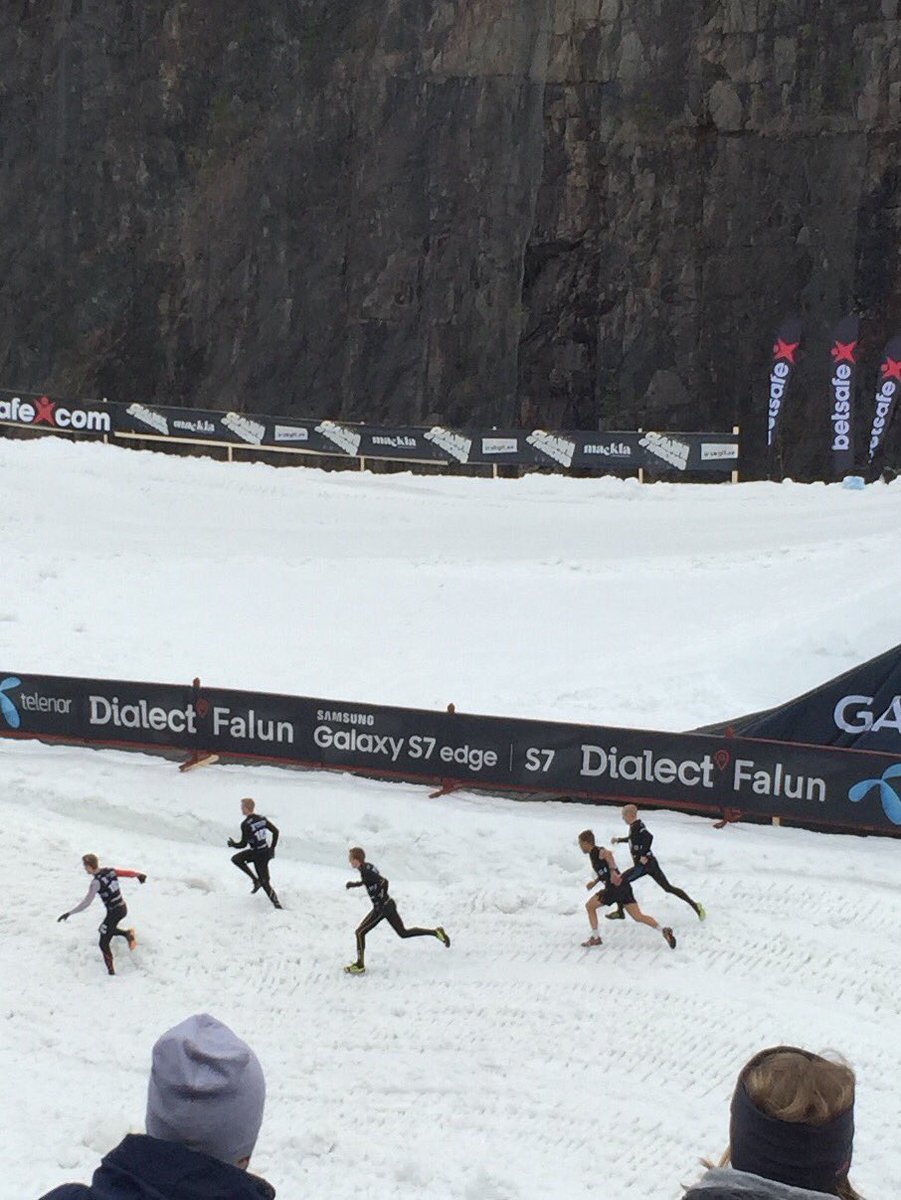 AddeSteek's tweet photo. Vann inte. Men jag är iaf brun: https://t.co/vnm2o4CdYF #clashswe #toughracesweden https://t.co/lKIBCojM9T