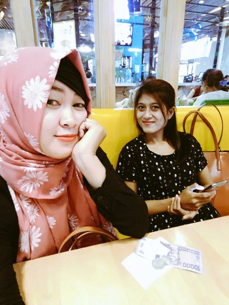 rizkhiah tweet picture