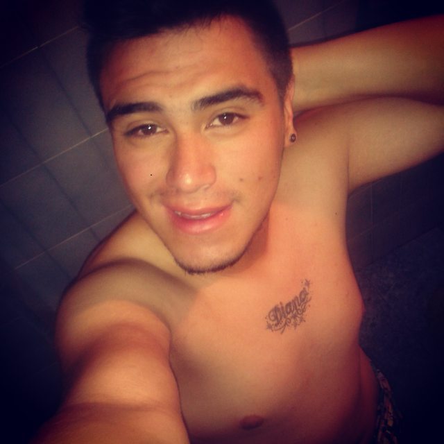 Fede_Soler_Mej's tweet photo. Tengo ganas de ti <3 #Happy #SabadoGay #Medellingay #MedellinLGBT #GayBogota #Grr #Gays #Gaysuba #like #Sexy #sexyg… https://t.co/ETbRt6cYoC