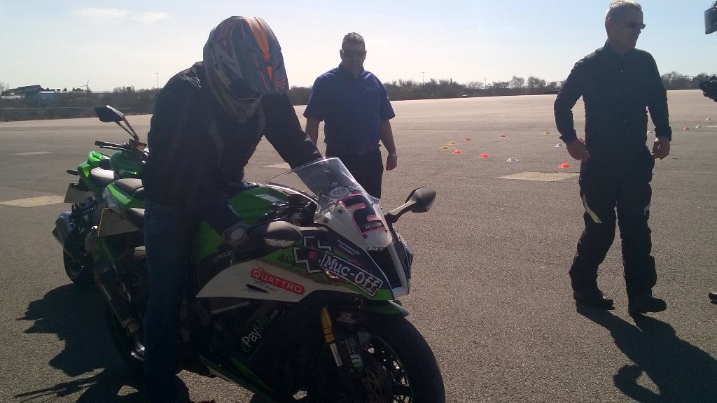 northantsfire's tweet photo. Jamie Dobb just completed the advanced biker course at #OpenRoads2016- showing how it's done. https://t.co/o2vWwBrPsu
