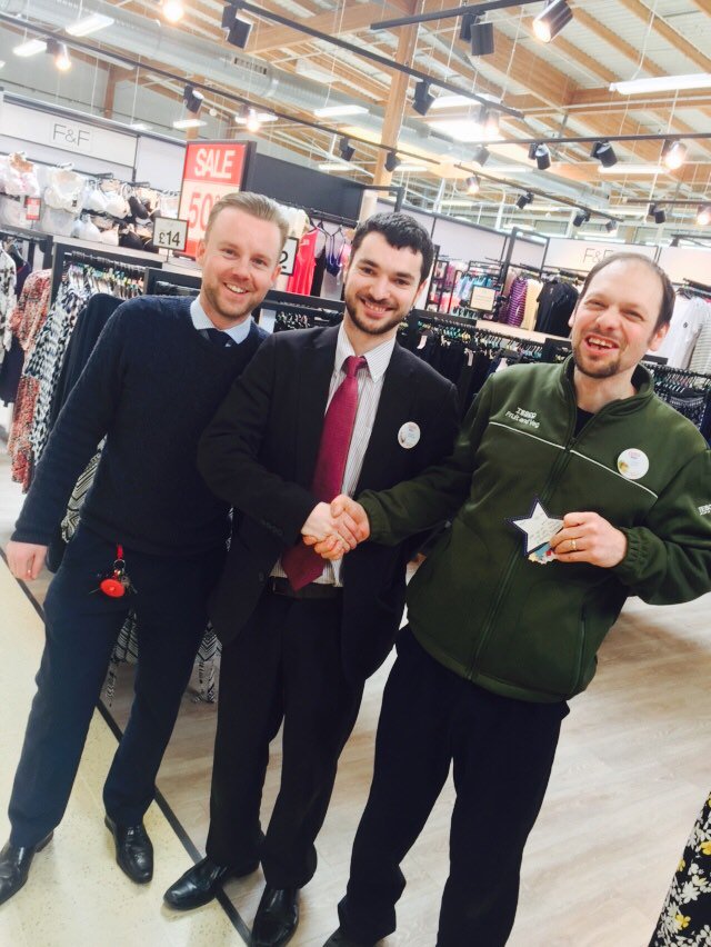 BenHines1's tweet photo. Amazing wow comment phill keep up the good work! @Larks77 @hamiltoncol @MattDoherty_20 https://t.co/7vYPUcm0cM