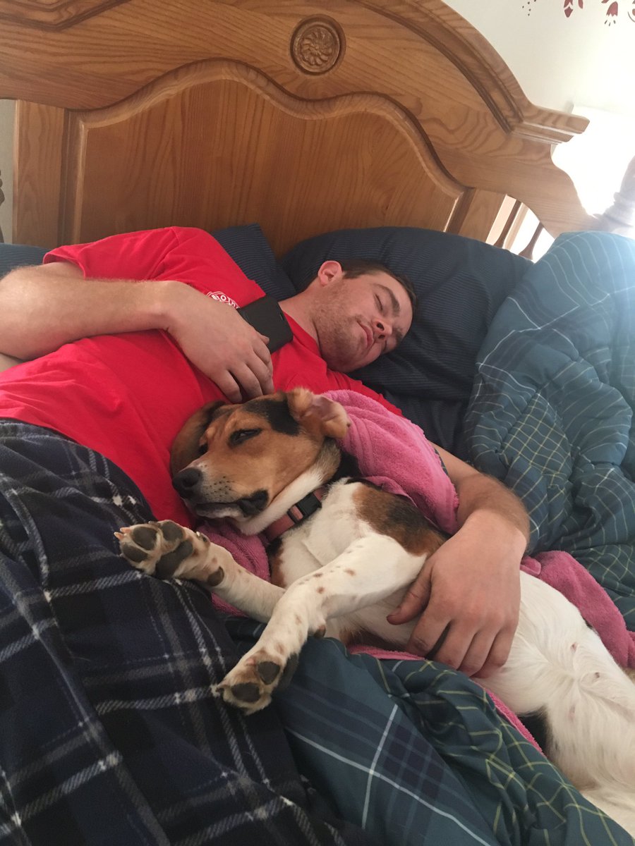 val_langer's tweet photo. My mornings tho😍😍😍 https://t.co/YcqLfkSG54