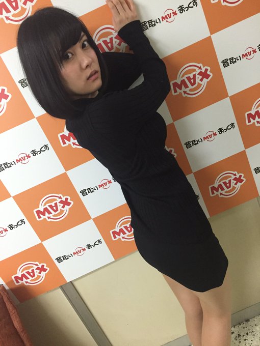 買取りまっくす日本橋店様にてイベント終了致しました🙏遅くなってごめんなさい😭  最後のサプライズにはすごく感動&hellip;みんな、ありがとう😢💦  写真を頂いたらまたゆっくりブログに書きますね✏️ https://t