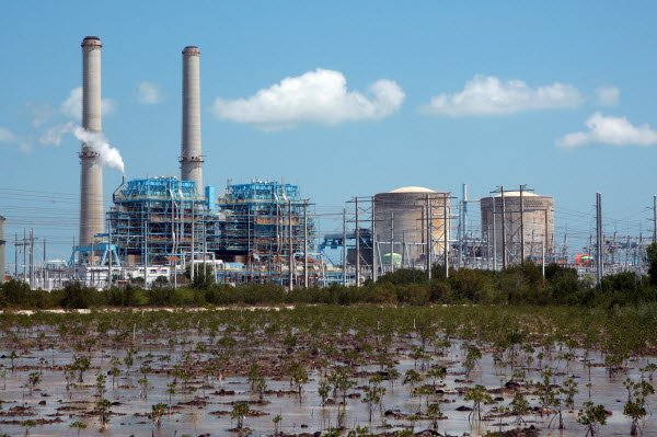 ProgressFlorida's tweet photo. FL DEP Mismanagement: The Solution to Pollution is NOT Dilution by @cleanenergyorg https://t.co/ZhiKJtRsPd  #pfla https://t.co/oVkpsCeV6J